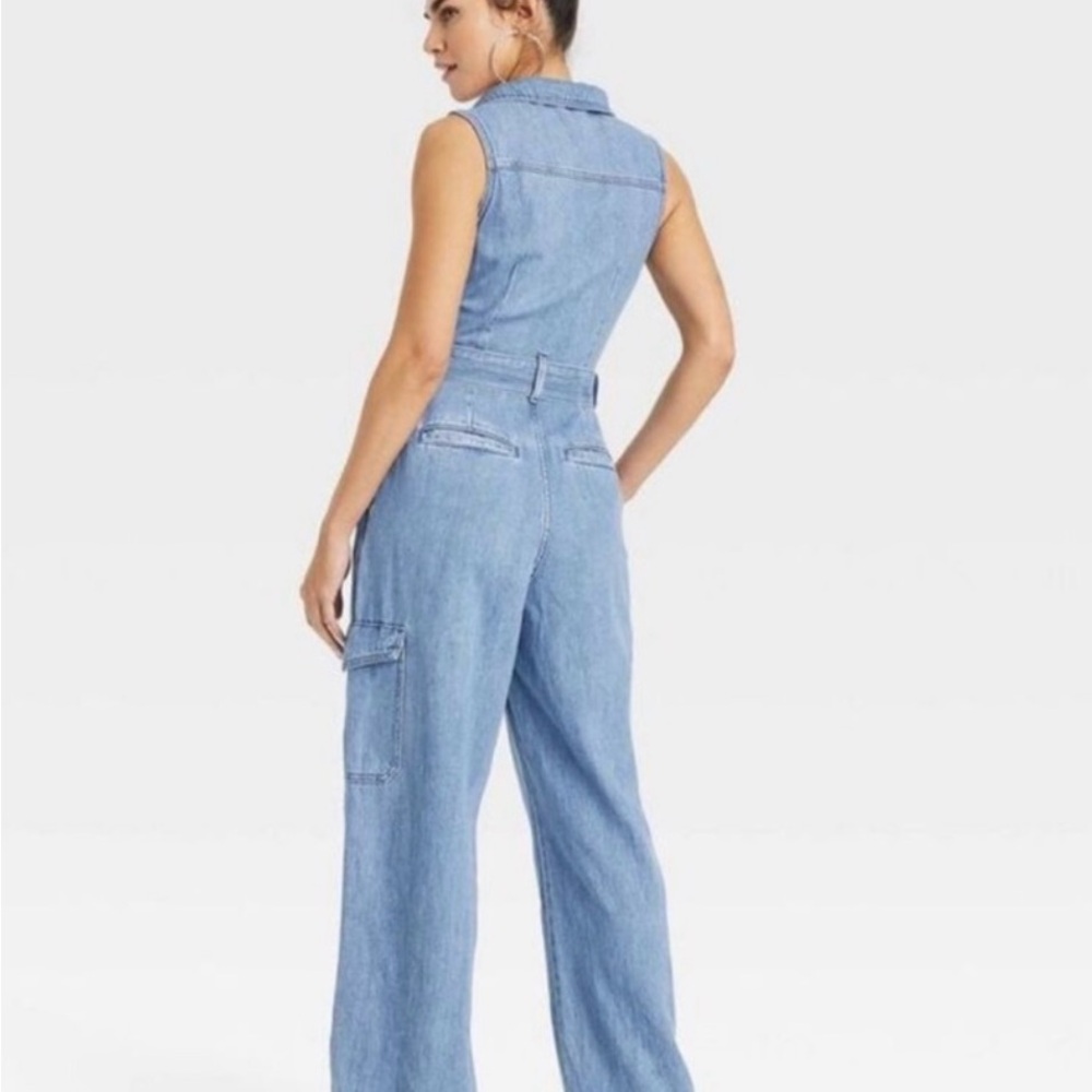 Universal Thread Light Blue Denim Overalls - Picture 5 of 6